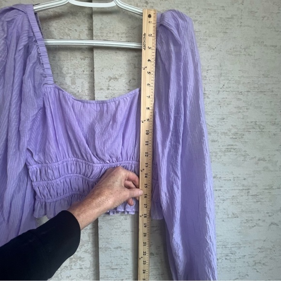 Astr Irwin Bustier Lilac Women's Smocked Crepe Long Puff Sleeve Top Sz M Pastel - Picture 11 of 14